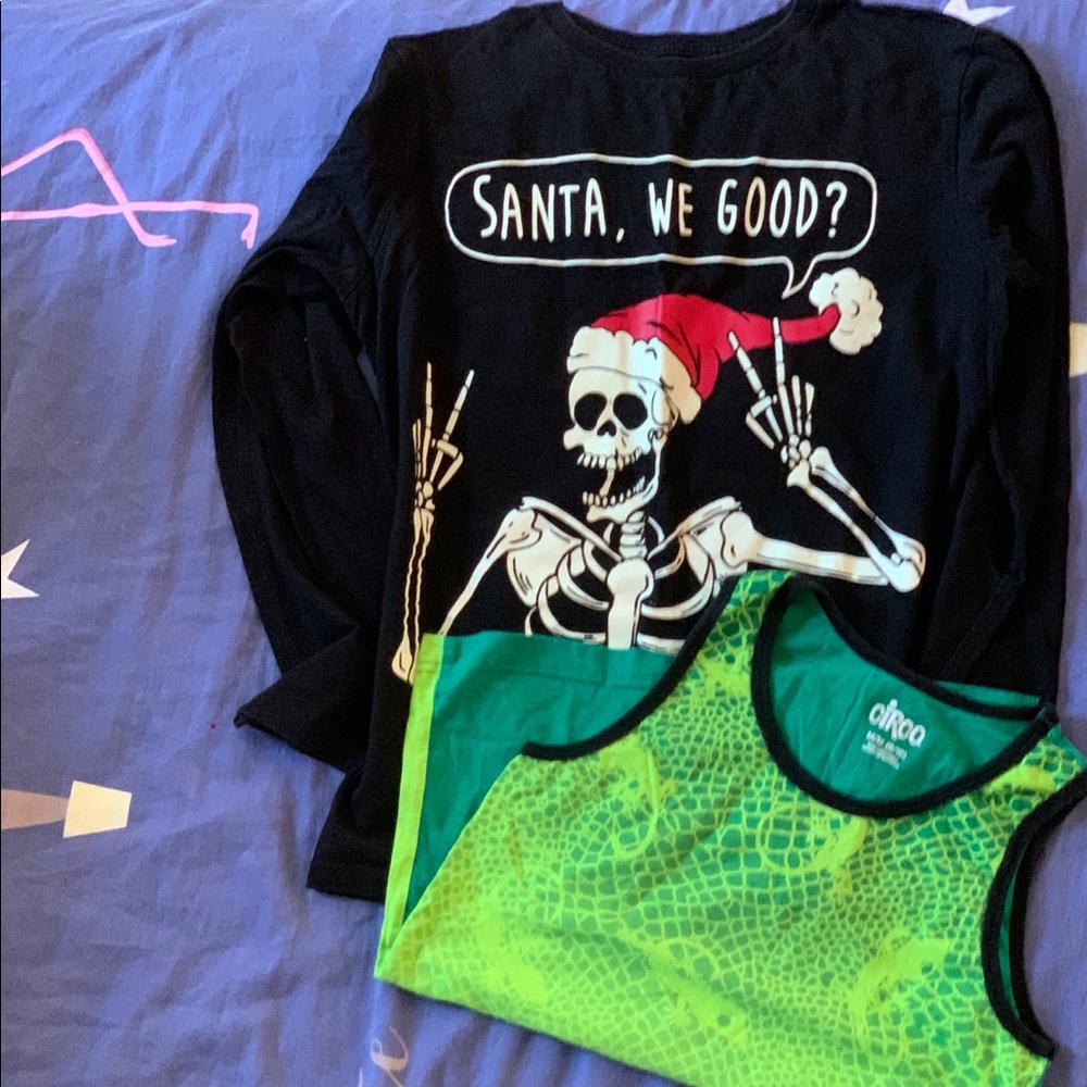 BOY’S CLOTHES - Picture 2 of 14
